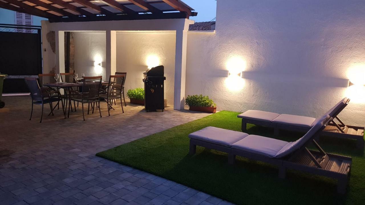 فيلا Casa Istriana فيرسار المظهر الخارجي الصورة